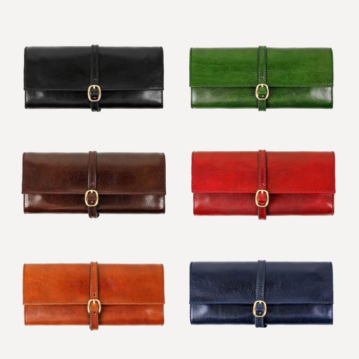 Papuošalų ir auskarų dėklas iš natūralios odos + Inicialai | Praktiškos dovanos moterims